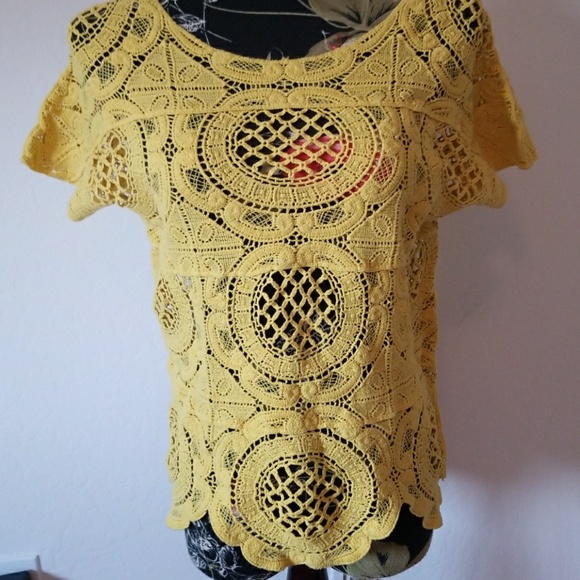 Level 8 Tops - Yellow knit top